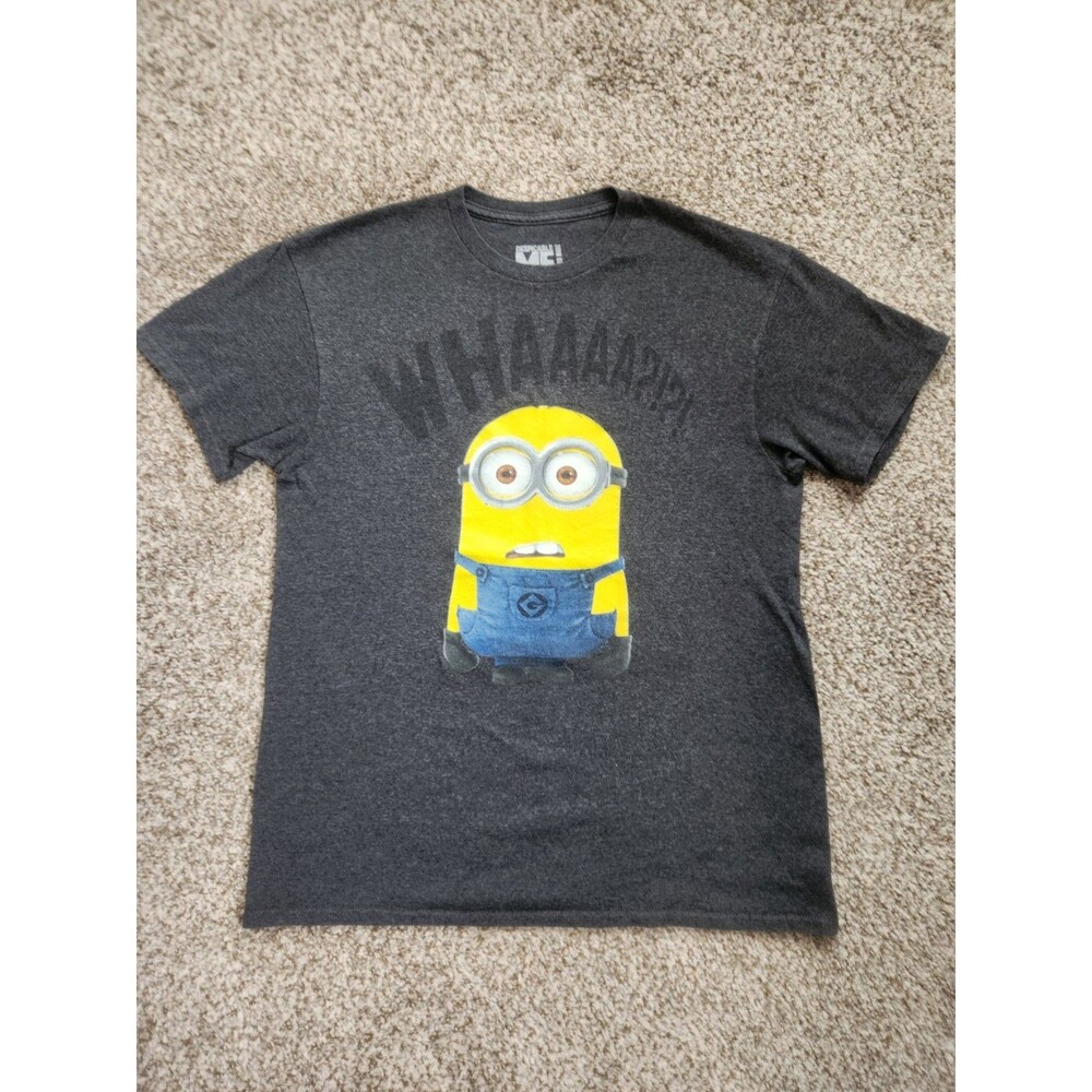 DESPICABLE ME 2 T-Shirt Mens Medium Gray Minion Whaaa?!?! Crew Pullover Adult